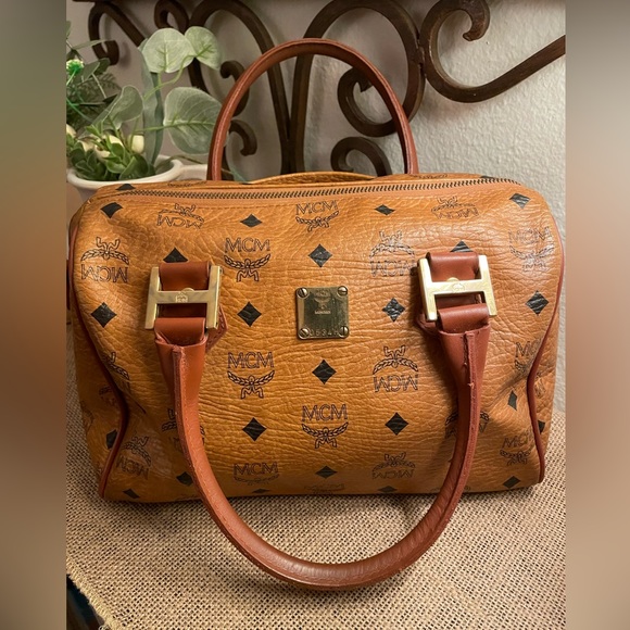 Authentic MCM cognac Boston bag - Picture 10 of 12